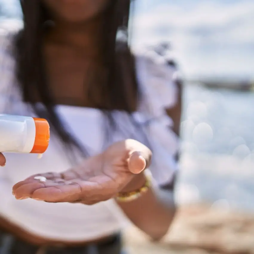 The 10 Best Sunscreens for Seborrheic Dermatitis