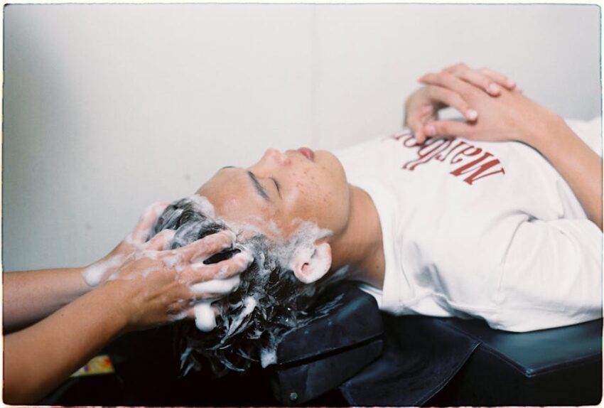 Best Shampoo for Seborrheic Dermatitis Scalp Buildup: Complete Guide (2026) 12 scalp buildup shampoo featured 2613